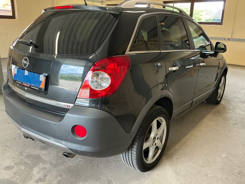 Opel Antara 2.0 CDTI Cosmo 4x4 — zdjęcie 2
