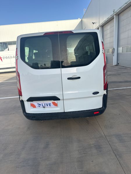 Ford Tourneo Custom 2.0 TDCi 320 L1 Ambiente — zdjęcie 4