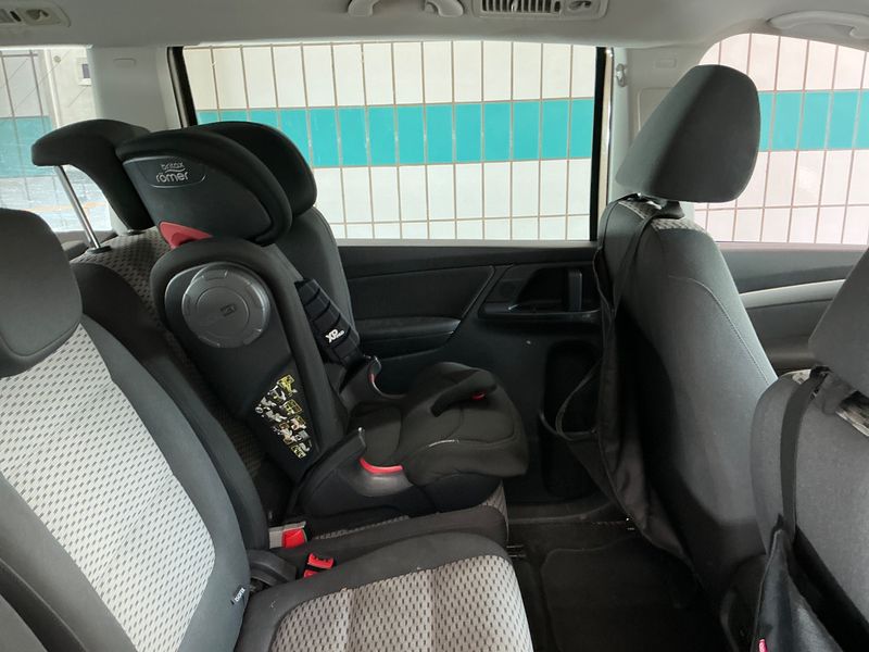 Volkswagen Sharan 1.4 TSI Trendline BlueMotion Tech 2011 – снимка 28