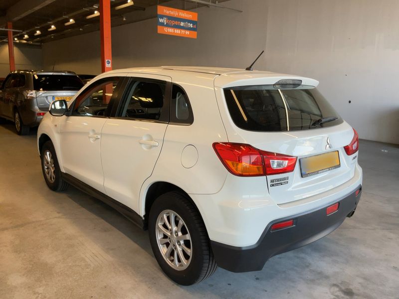 Mitsubishi ASX 1.6 Basis 2WD — zdjęcie 3