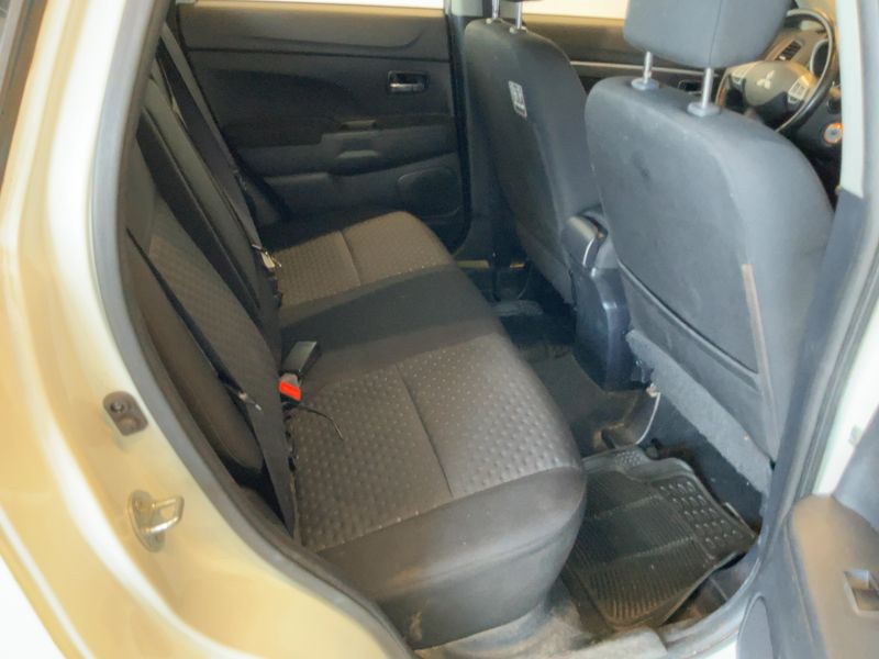 Mitsubishi ASX 1.6 Basis 2WD — zdjęcie 14