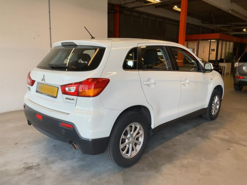 Mitsubishi ASX 1.6 Basis 2WD — zdjęcie 6