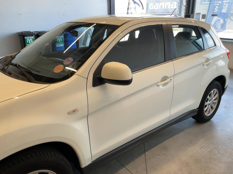 Mitsubishi ASX 1.6 Basis 2WD — zdjęcie 4