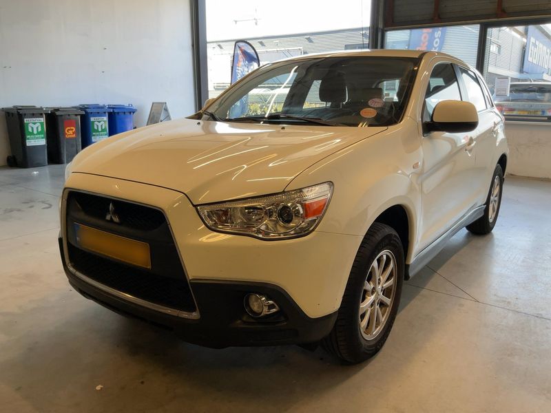 Mitsubishi ASX 1.6 Basis 2WD — zdjęcie 2
