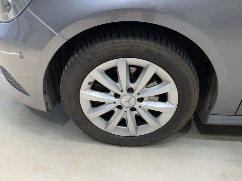 Mercedes-Benz A-Klasse A 200 CDI Style 2014 – снимка 3