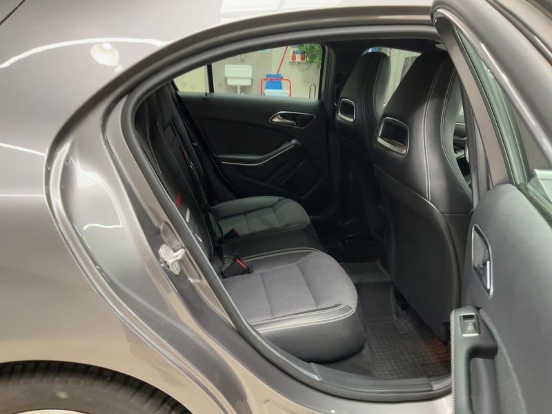 Mercedes-Benz A-Klasse A 200 CDI Style — zdjęcie 14