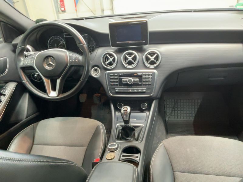 Mercedes-Benz A-Klasse A 200 CDI Style — zdjęcie 12