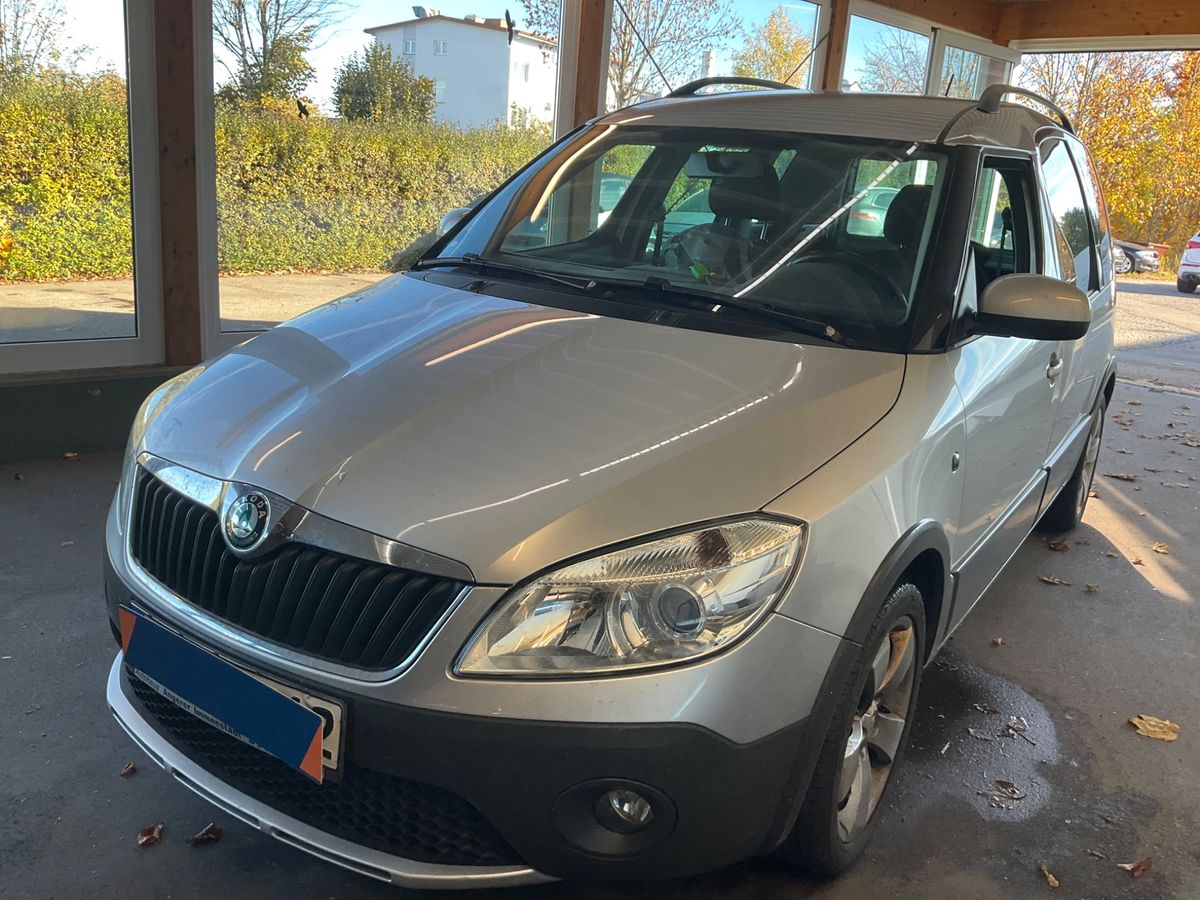 Skoda Roomster 1.2 TSI Scout