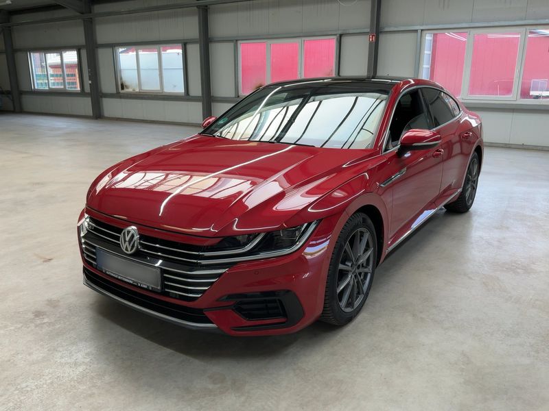 Volkswagen Arteon 2.0 TSI R-Line