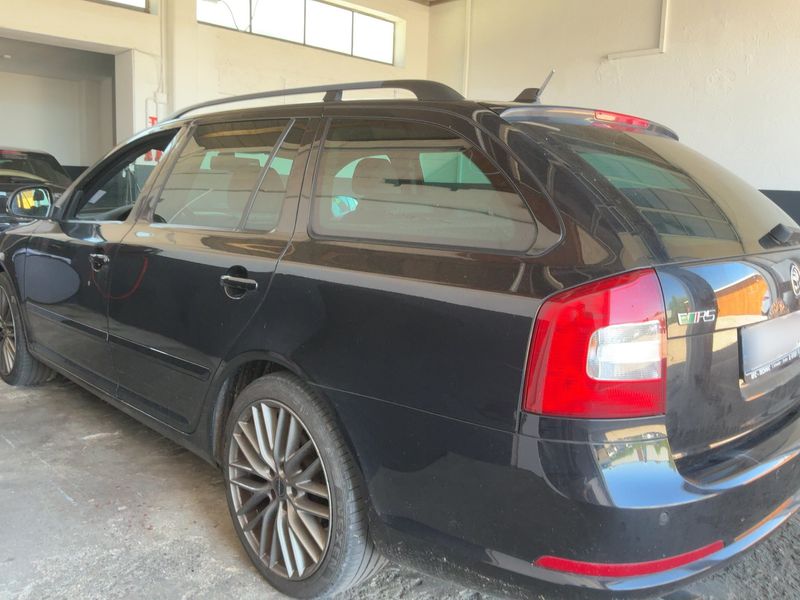 Skoda Octavia 2.0 TDI RS 2010 – снимка 6