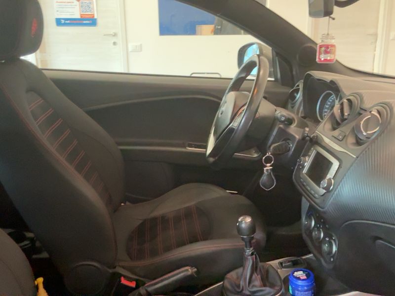 Alfa Romeo MiTo 1.4 Super — zdjęcie 11