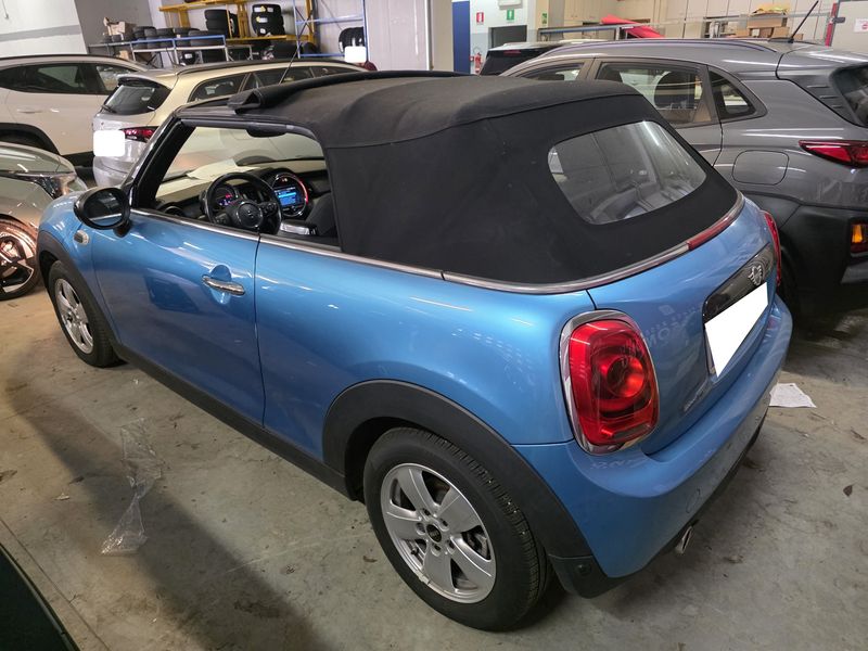 MINI Cabrio Cooper D — zdjęcie 3