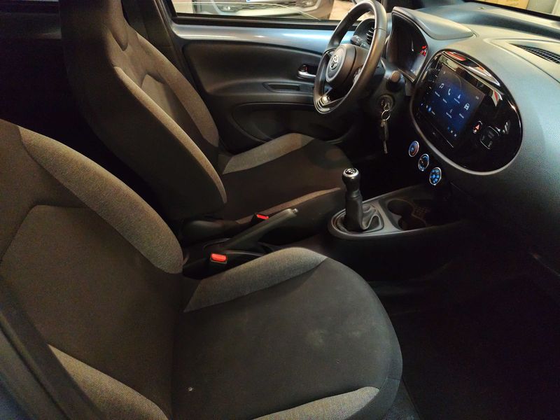 Toyota Aygo X 1.0 Play — zdjęcie 10