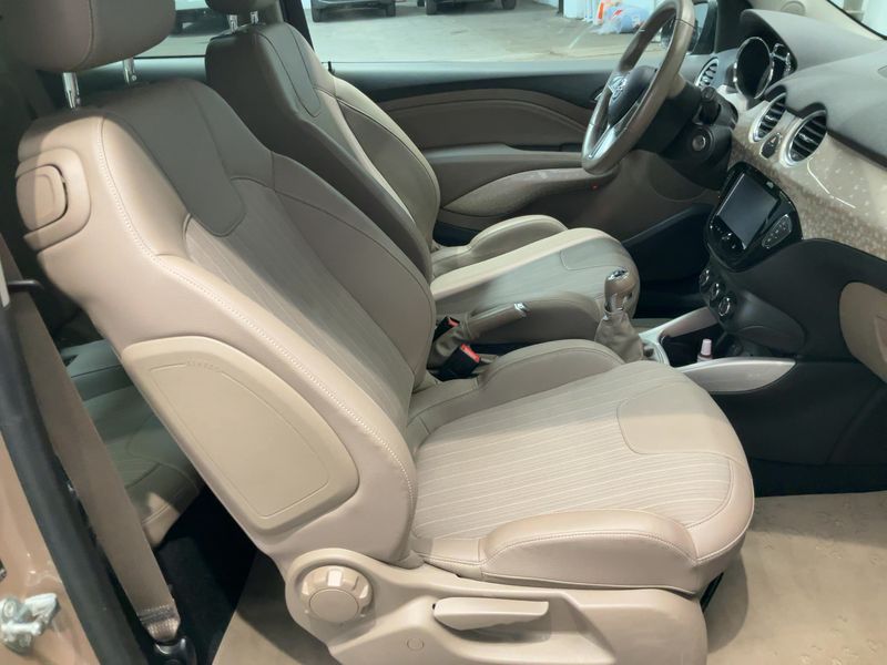 Opel Adam 1.4 Glam — zdjęcie 11