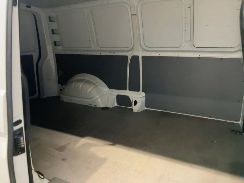 Volkswagen T6 Transporter 2.0 TDI Kasten lang FWD — zdjęcie 14