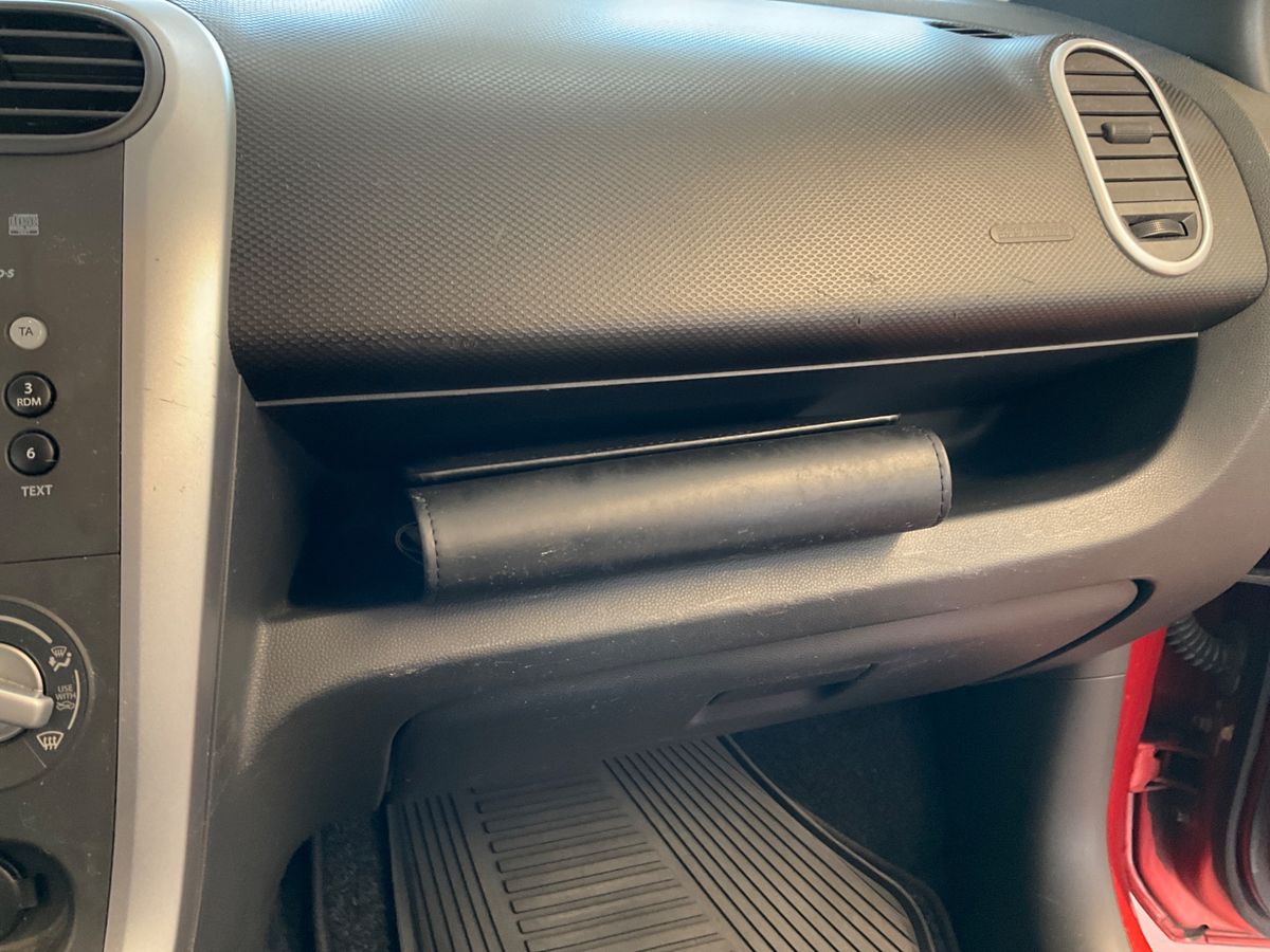 Suzuki Splash 2011 — photo 35