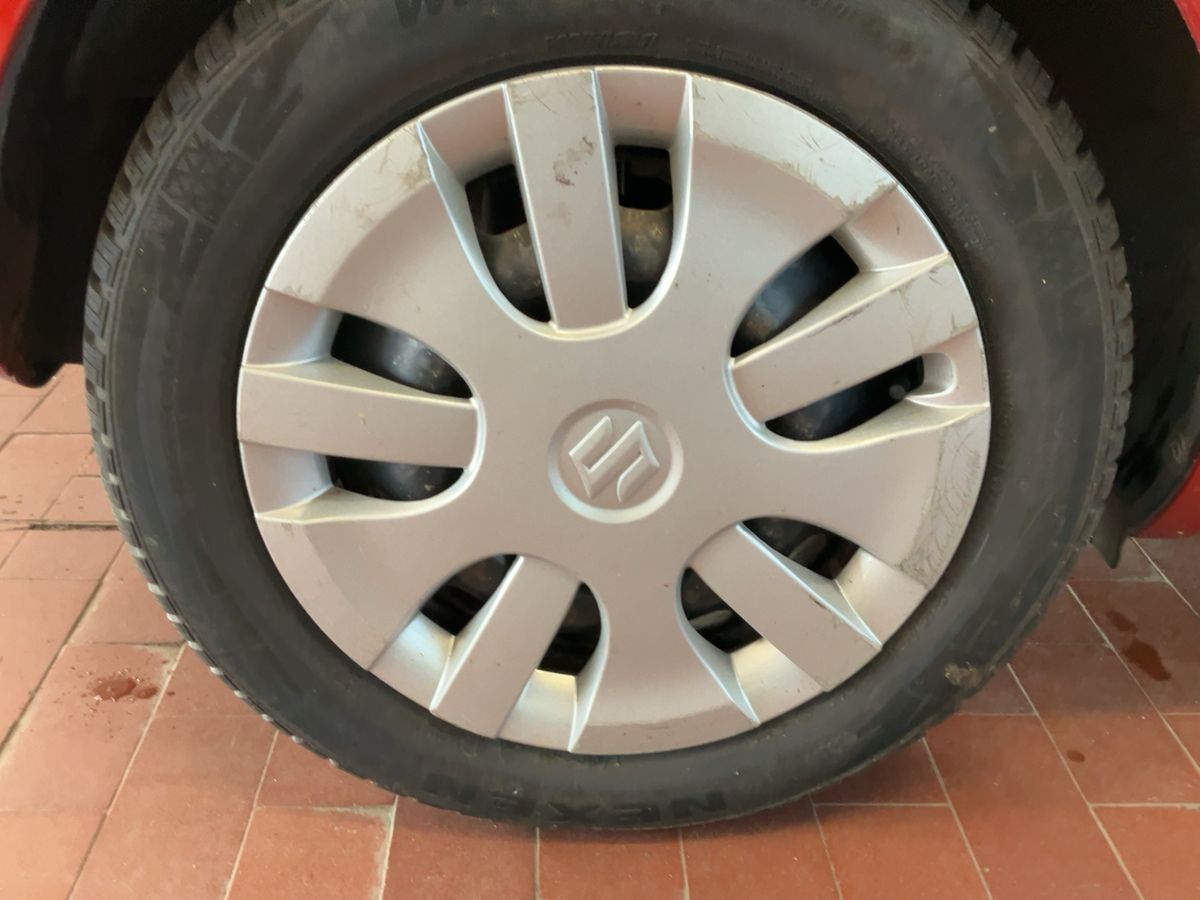 Suzuki Splash 2011 — photo 10