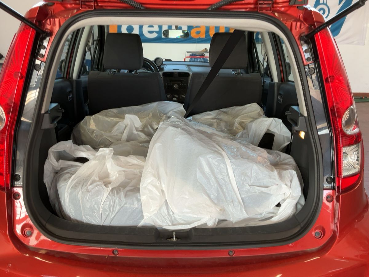 Suzuki Splash 2011 — photo 17