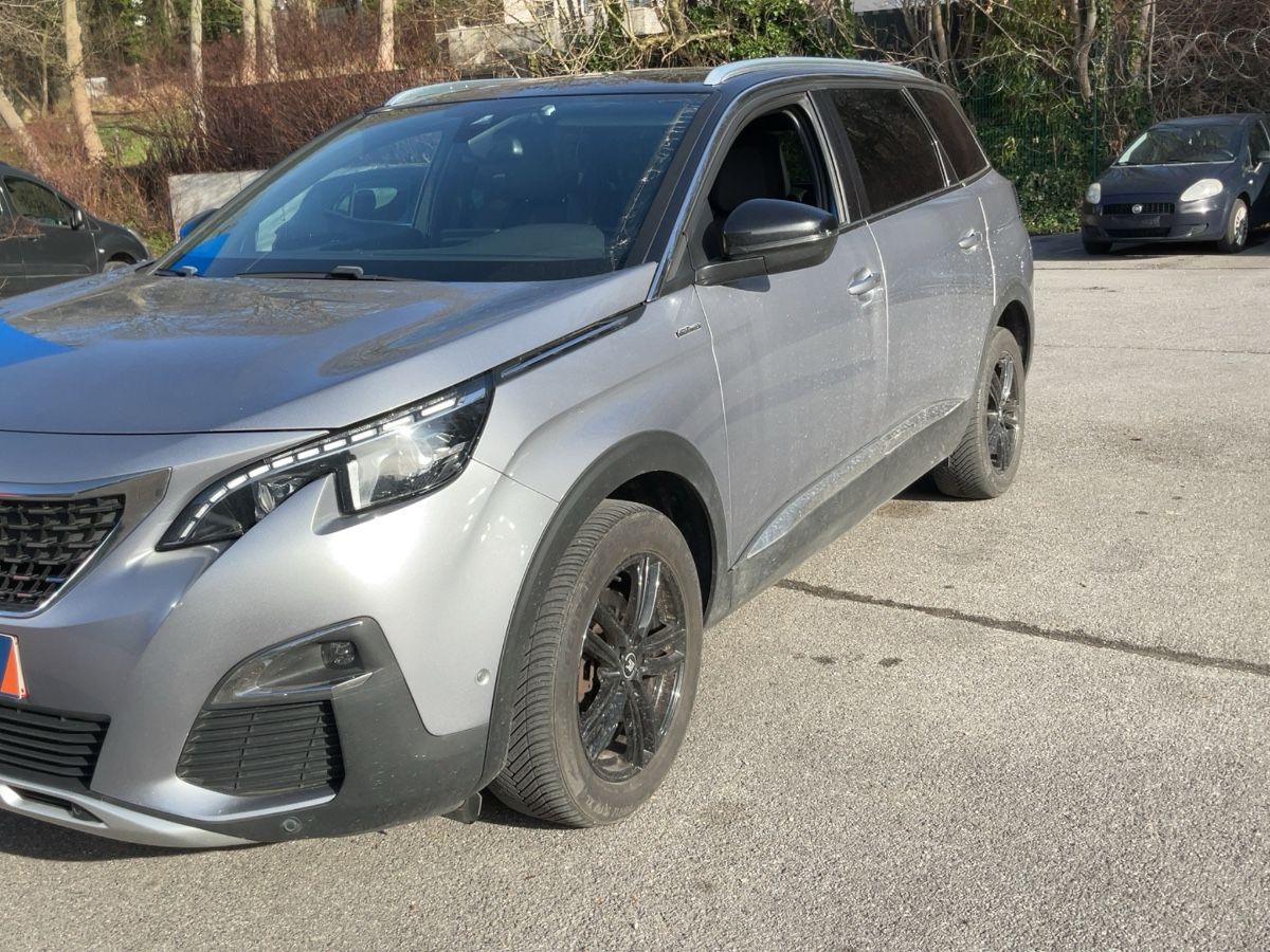 Peugeot 5008 d'occasion