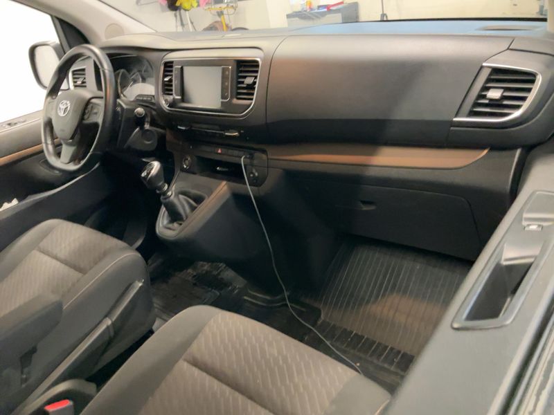 Toyota ProAce Verso 2.0 D-4D L2 Team D — zdjęcie 12