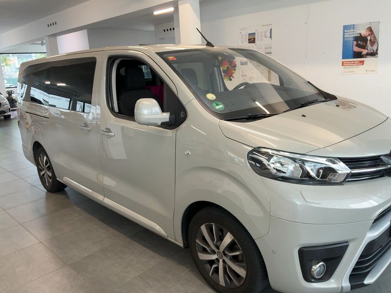 Toyota ProAce Verso 2.0 D-4D L2 Team D — zdjęcie 8
