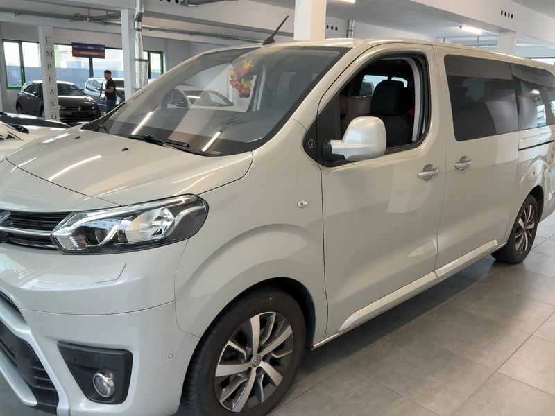 Toyota ProAce Verso 2.0 D-4D L2 Team D — zdjęcie 2