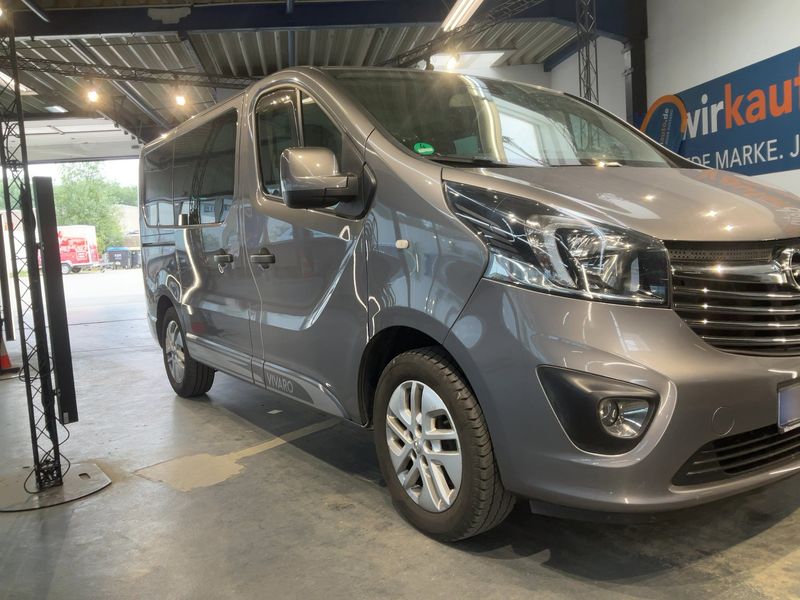 Opel Vivaro 1.6 CDTI Biturbo Combi L1H1 2,7t Sport — zdjęcie 8