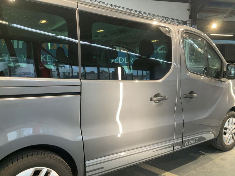 Opel Vivaro 1.6 CDTI Biturbo Combi L1H1 2,7t Sport — zdjęcie 7