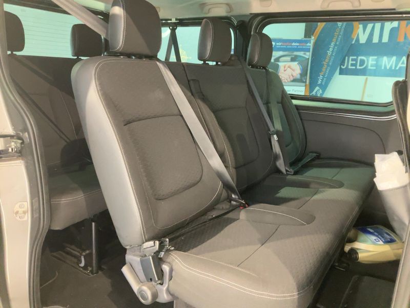 Opel Vivaro 1.6 CDTI Biturbo Combi L1H1 2,7t Sport — zdjęcie 14