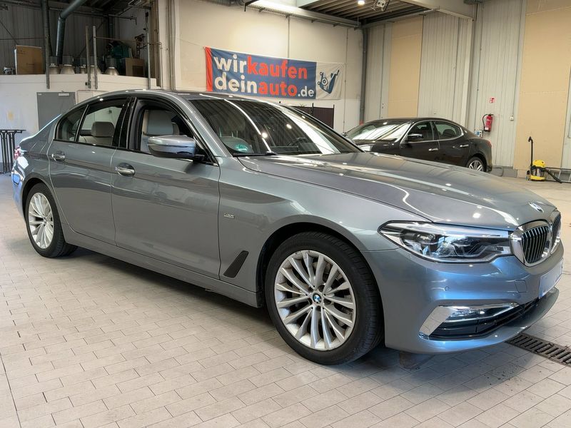 BMW 5er 530d xDrive Luxury Line 2017 – снимка 12
