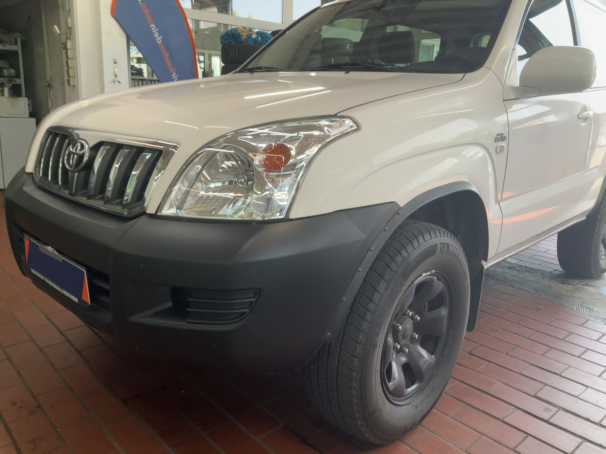 Toyota Land Cruiser 3.0 D-4D