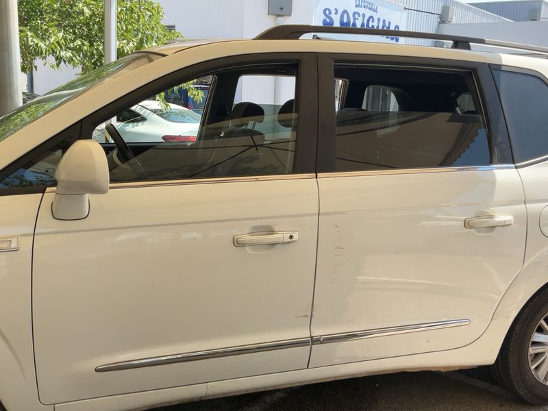 Ssangyong Rodius 2.2 TD Line — zdjęcie 4