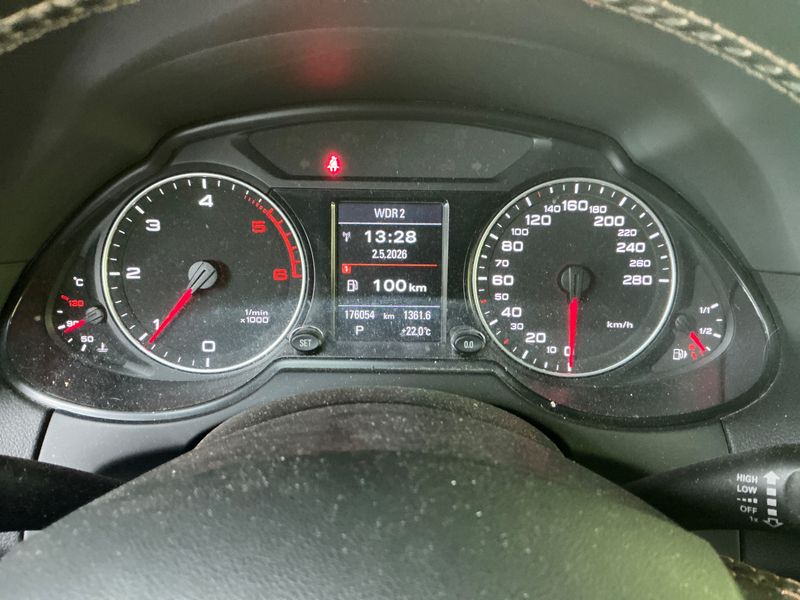 Audi Q5 2.0 TDI quattro — zdjęcie 13