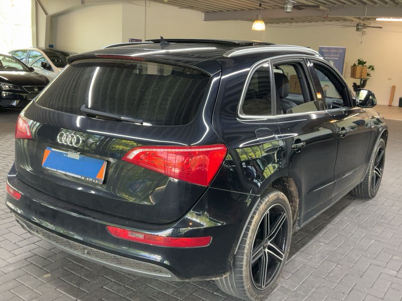 Audi Q5 2.0 TDI quattro — zdjęcie 6