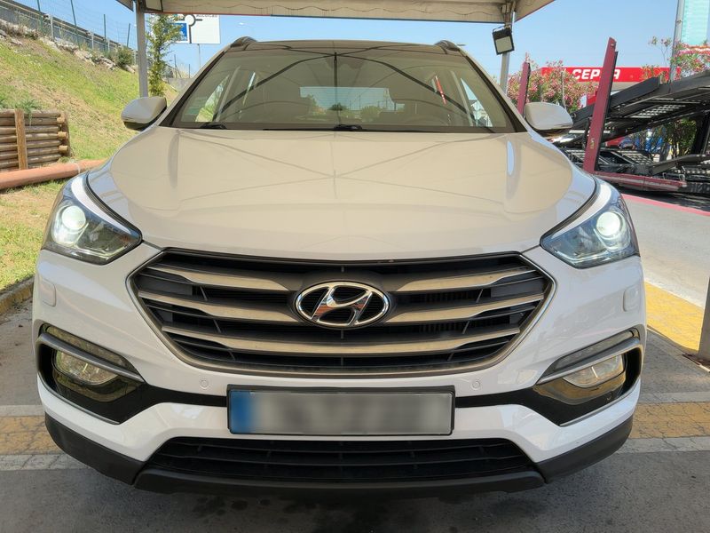 Hyundai Santa Fe 2.2 CRDi Family+ 2WD — zdjęcie 9
