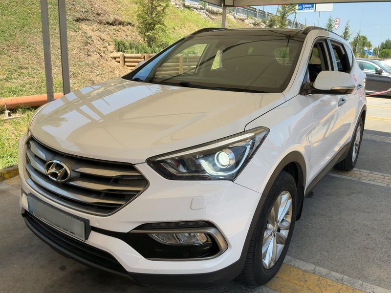 Hyundai Santa Fe 2.2 CRDi Family+ 2WD