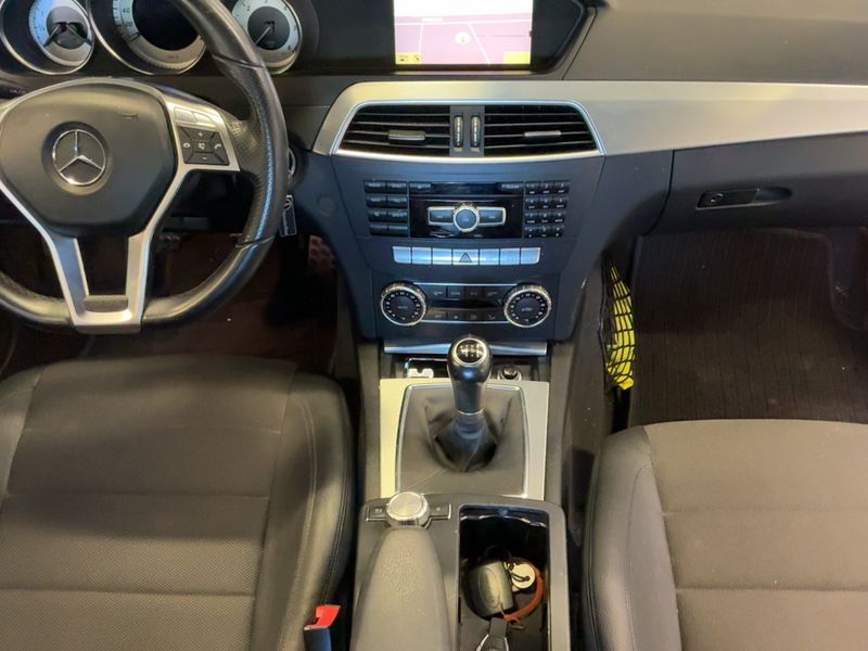 Mercedes-Benz C-Klasse C 220 CDI BlueEfficiency 2012 – снимка 17