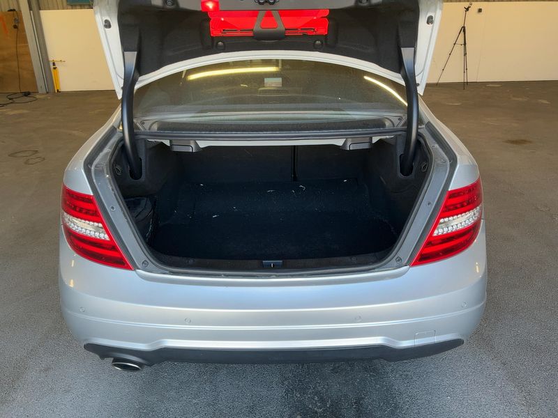 Mercedes-Benz C-Klasse C 220 CDI BlueEfficiency 2012 – снимка 15