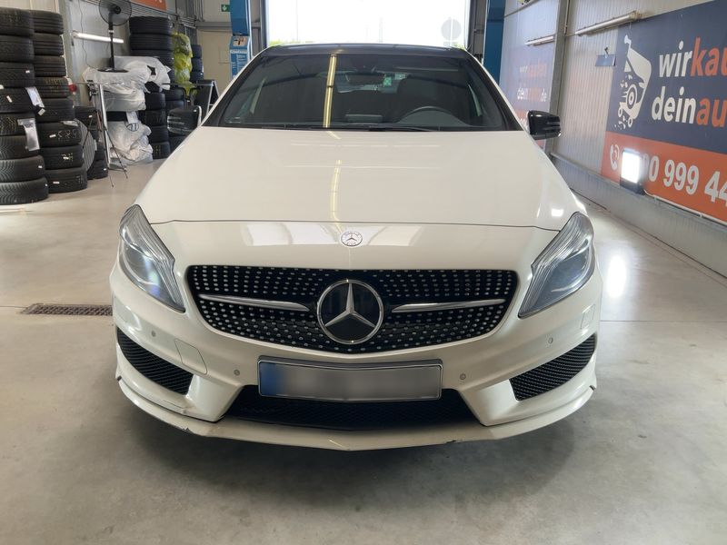 Mercedes-Benz A-Klasse A 250 AMG Sport — zdjęcie 9