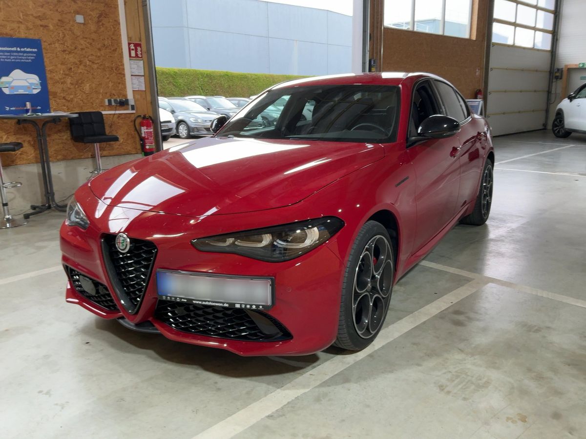 Alfa Romeo 2023 — photo 1