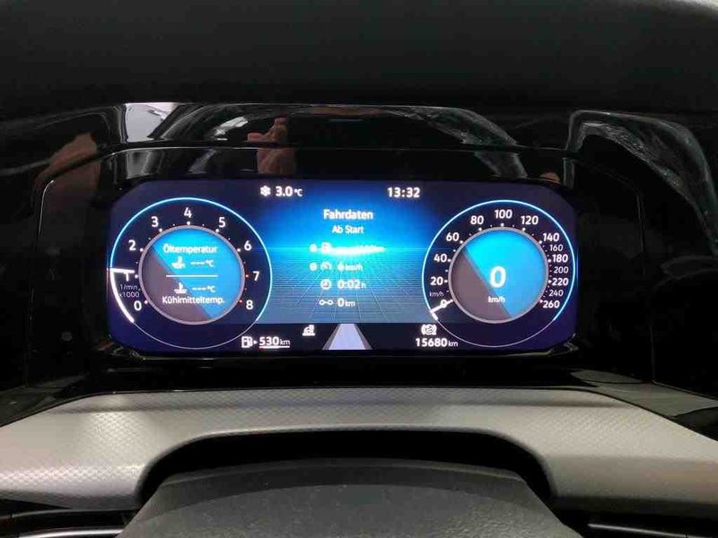 Volkswagen Golf VIII 1.0 TSI Move — zdjęcie 14