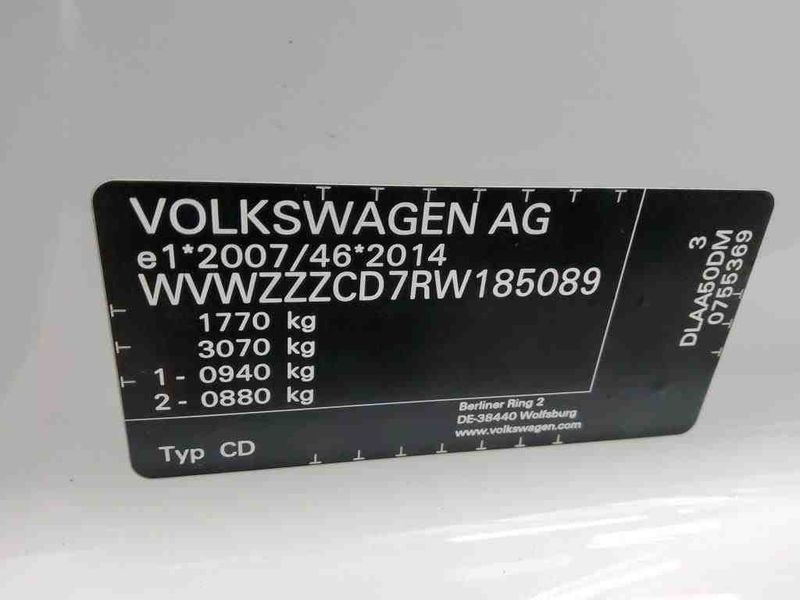 Volkswagen Golf VIII 1.0 TSI Move — zdjęcie 20