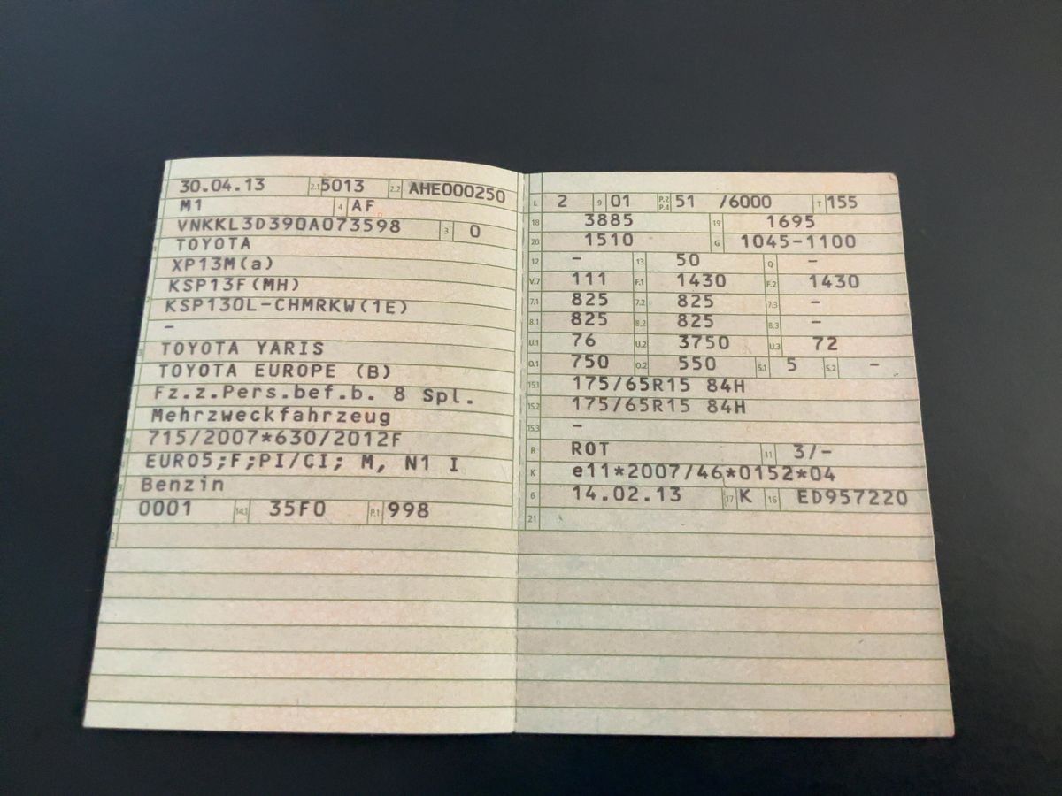 Toyota Yaris 1.0 VVT-i Cool