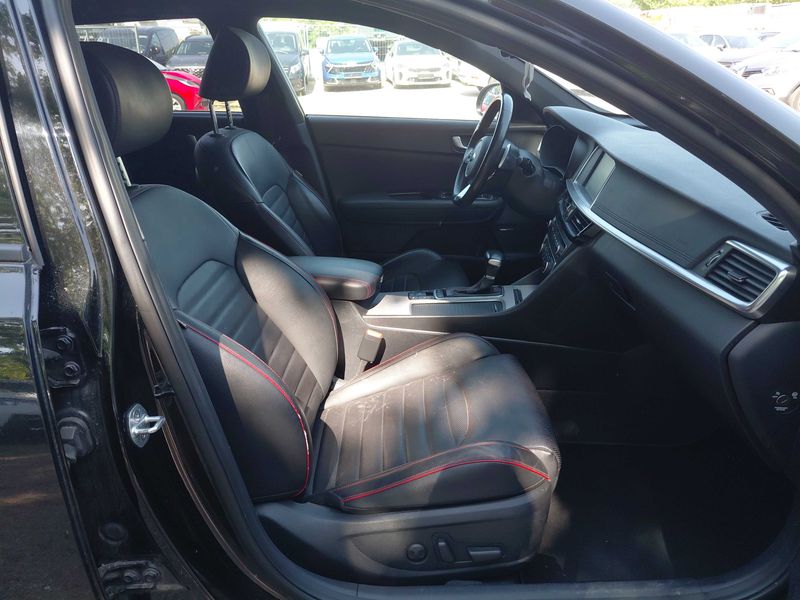 Kia Optima 1.6 TGDI GT Line — zdjęcie 10