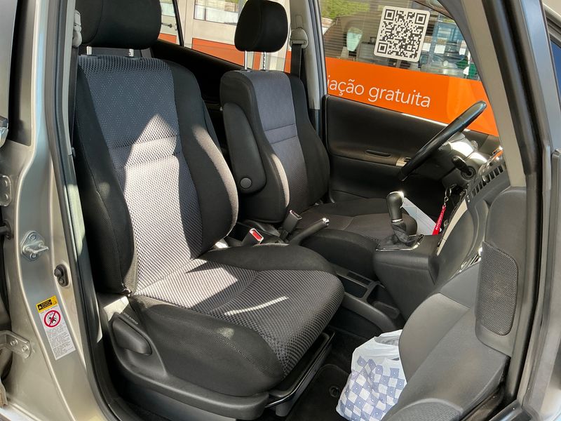 Toyota Corolla Verso 1.6 Sol — zdjęcie 3