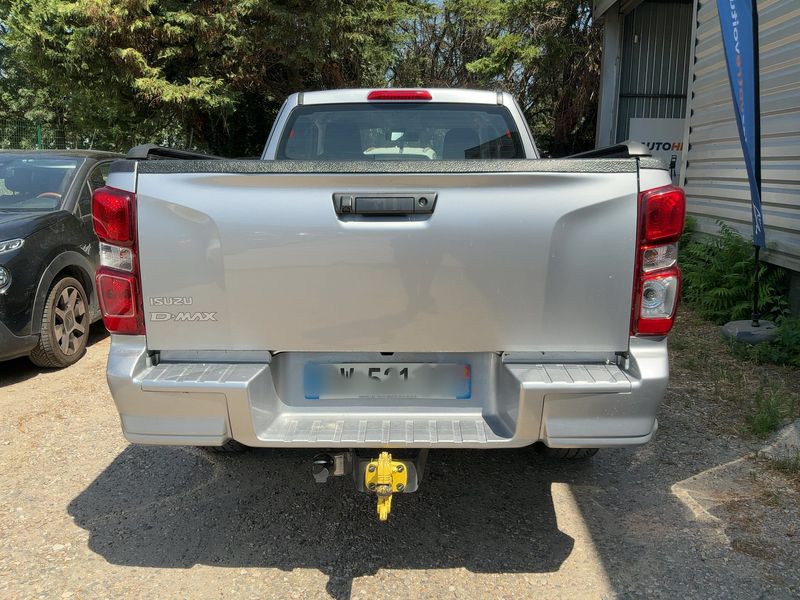 Isuzu D-MAX 1.9 Turbodiesel Space Cab 4WD L — zdjęcie 5