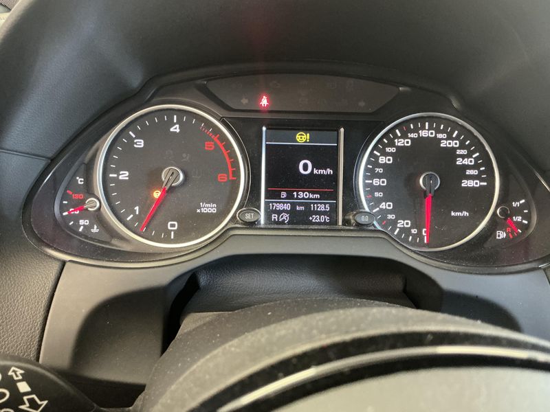 Audi Q5 3.0 V6 TDI quattro — zdjęcie 13