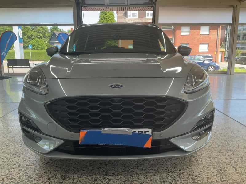 Ford Kuga 2.5 Plug-in Hybrid ST-Line — zdjęcie 9