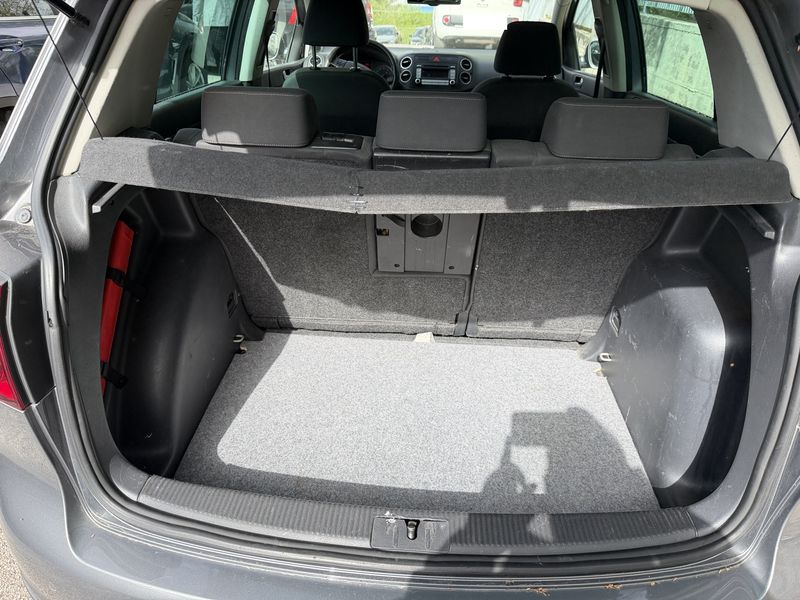 Volkswagen Golf V Plus 1.9 TDI United — zdjęcie 9