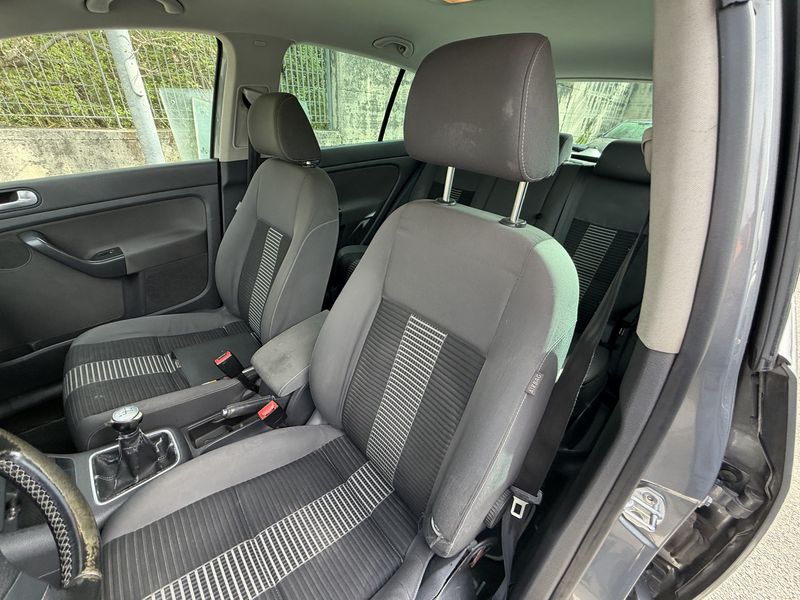 Volkswagen Golf V Plus 1.9 TDI United — zdjęcie 10